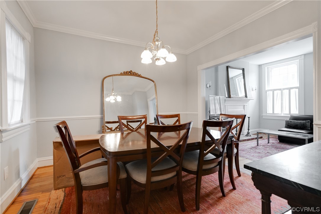 23 N Rowland St