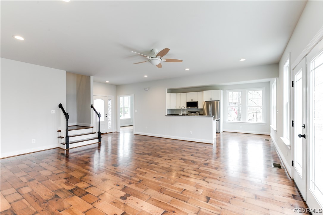 296 Lake Caroline Dr
