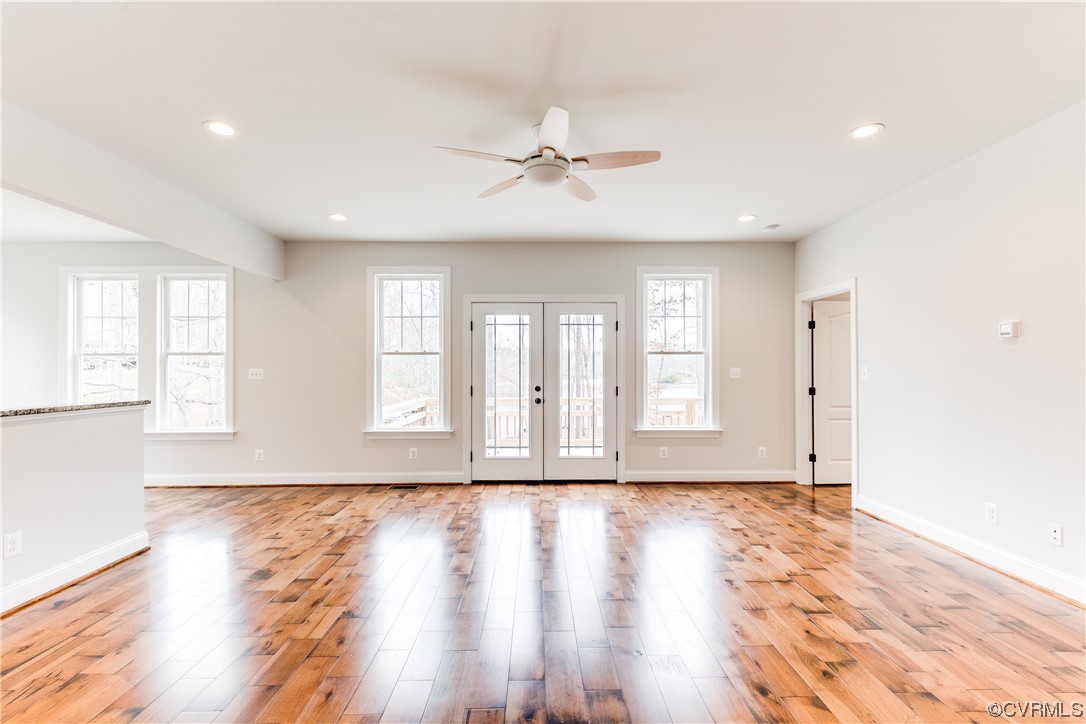 296 Lake Caroline Dr