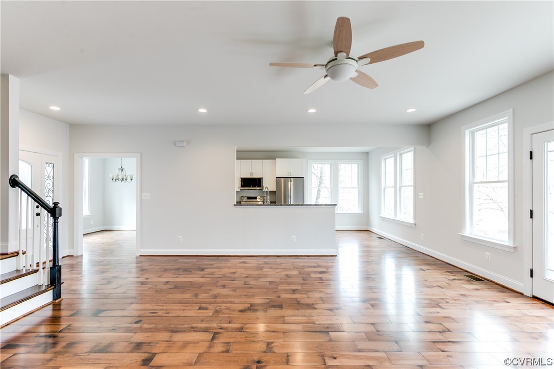 296 Lake Caroline Dr