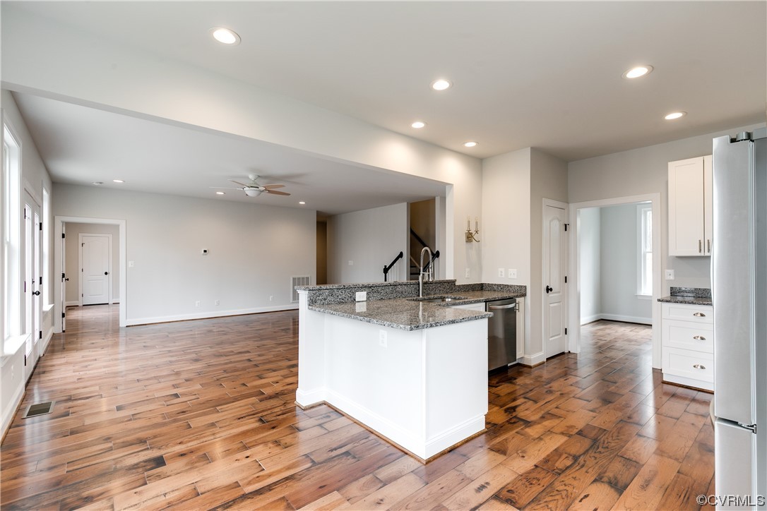 296 Lake Caroline Dr