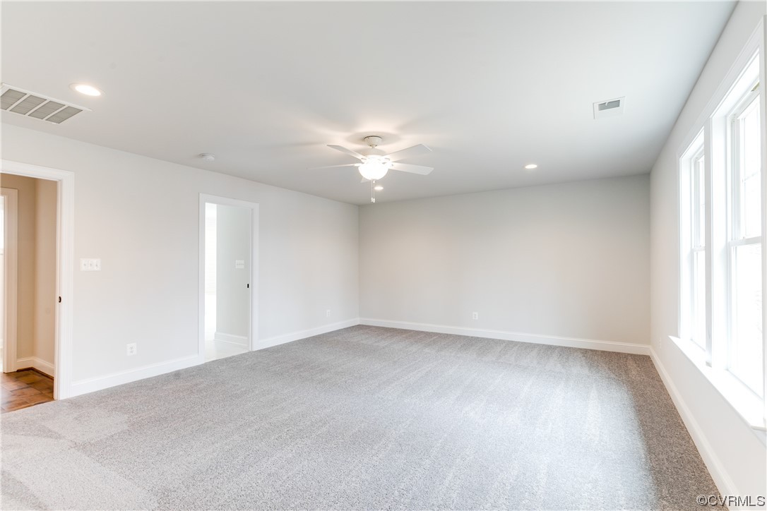 296 Lake Caroline Dr