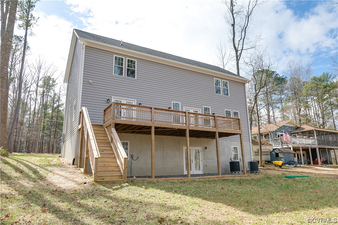 296 Lake Caroline Dr
