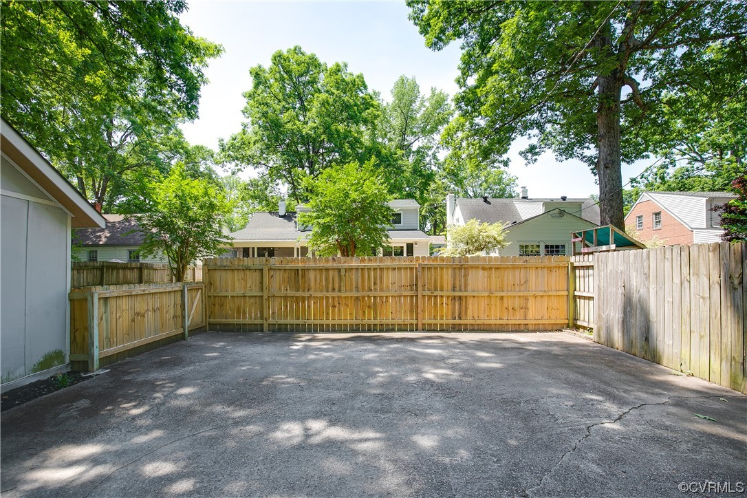 5209 Sylvan Rd