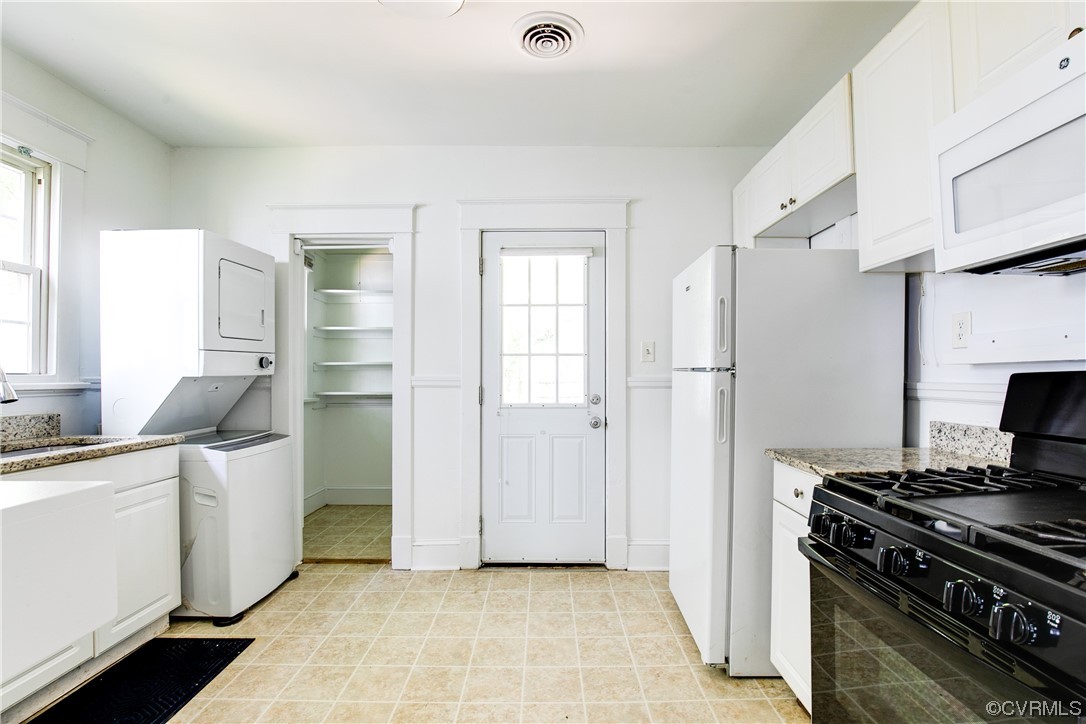 717 Hill Top Dr