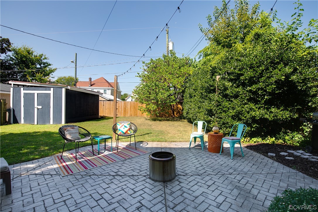2114 Rose Ave
