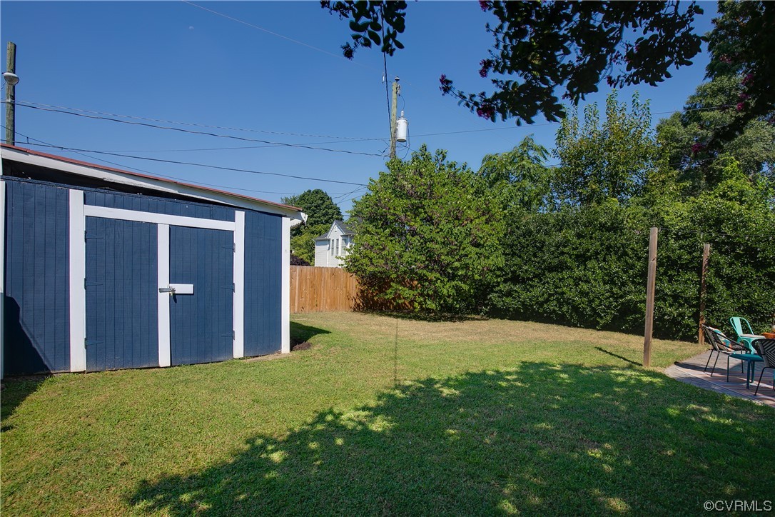 2114 Rose Ave