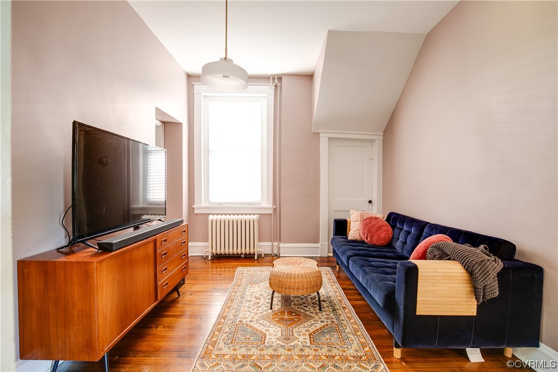 610 W 29th St
