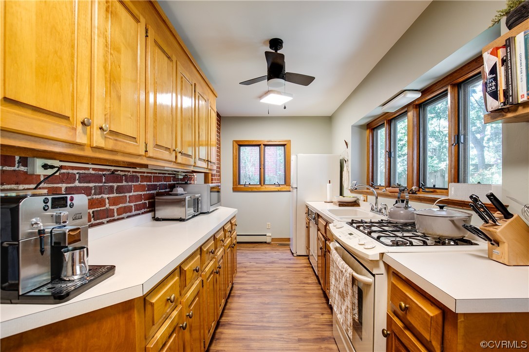 610 W 29th St