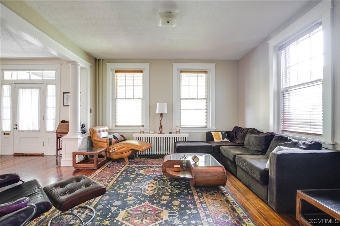 610 W 29th St
