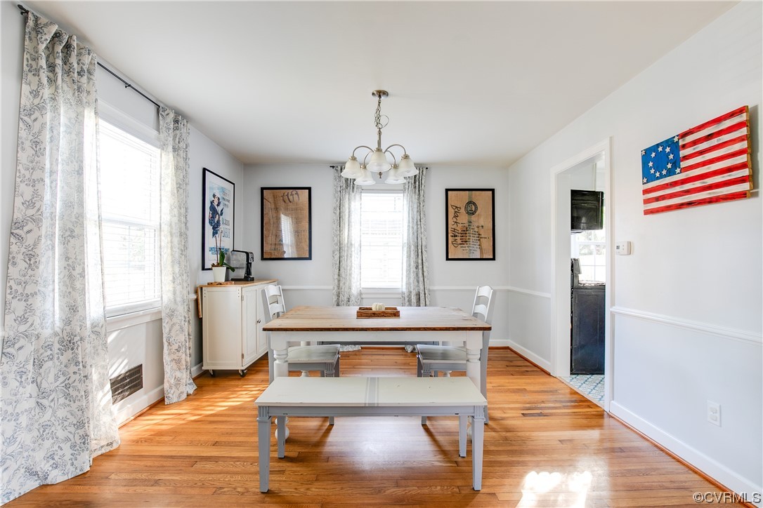 2111 Barclay Rd
