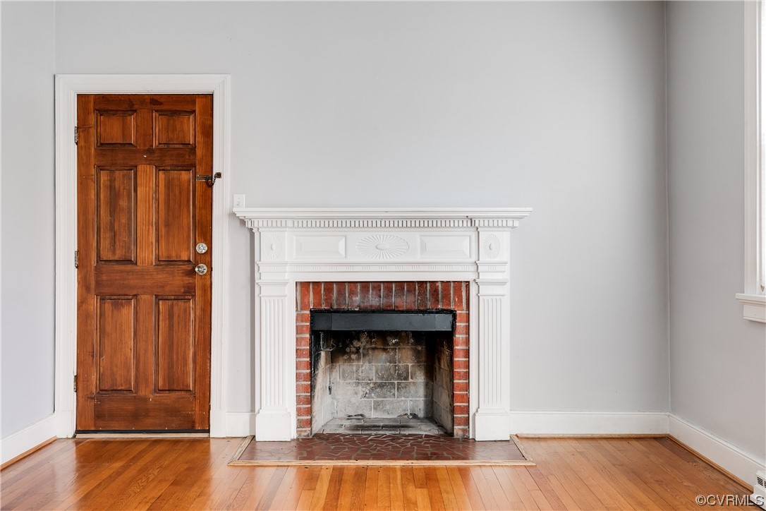 1401 Leicester Rd