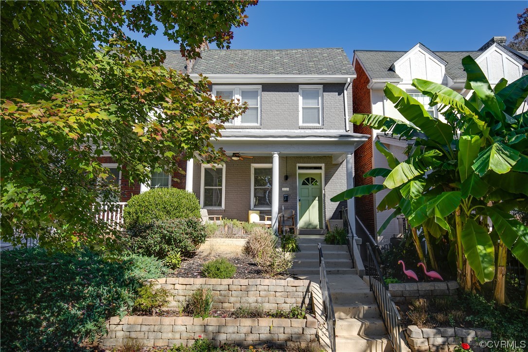 2220 Maplewood Ave