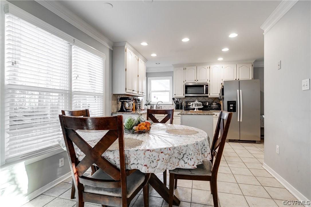 15036 Manor Gate Ct