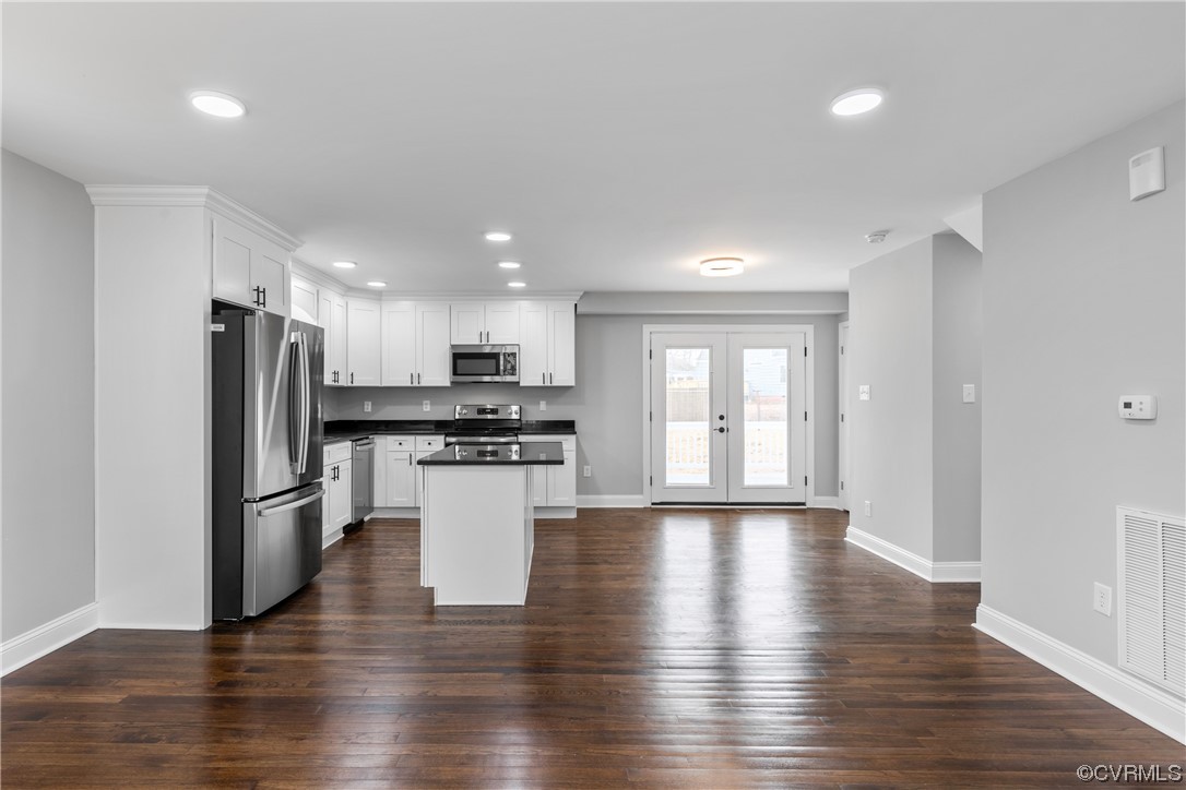 1103 Irby Dr