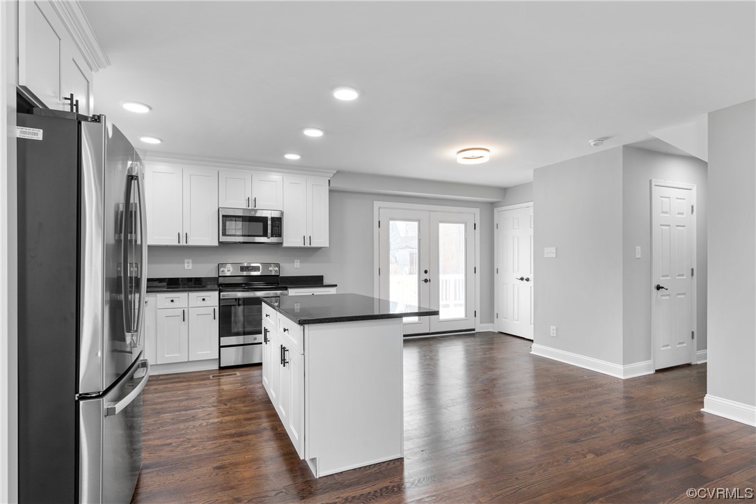 1103 Irby Dr