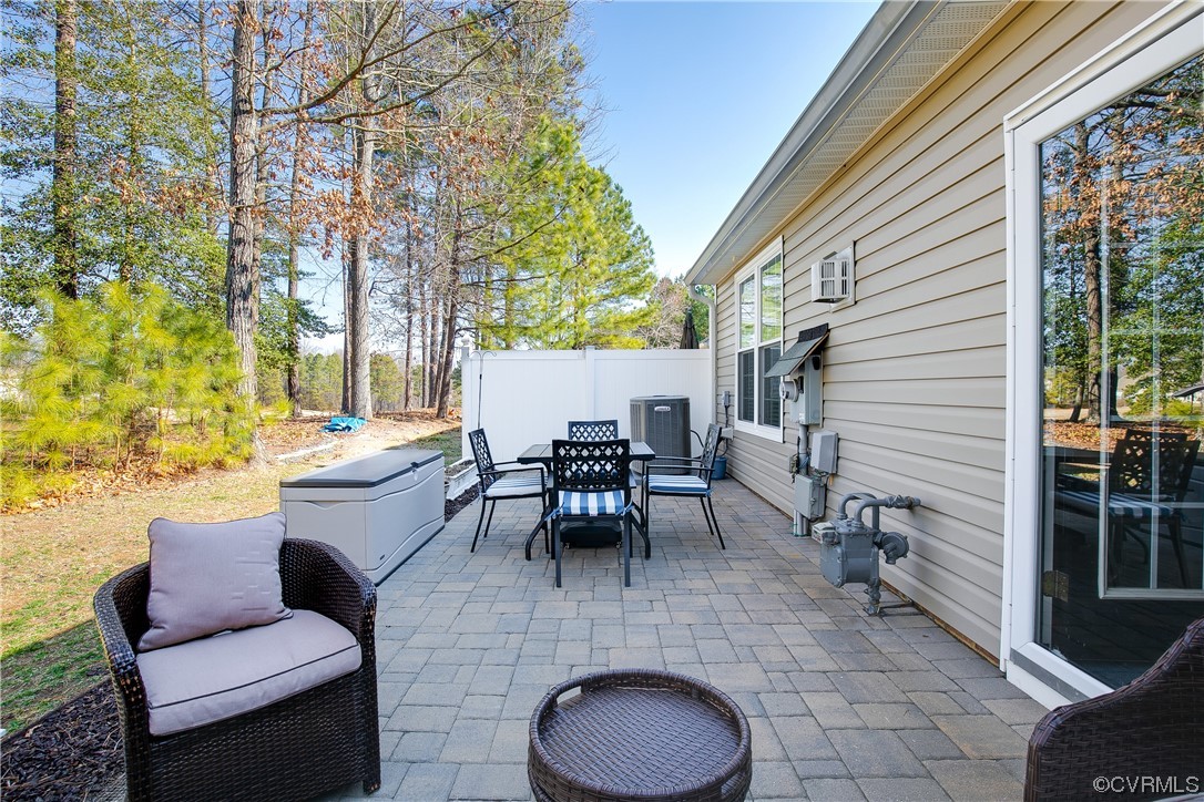 1561 Providence Knoll Dr