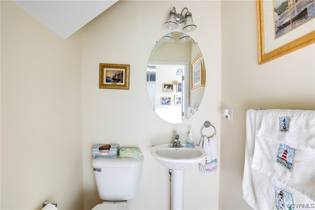 1561 Providence Knoll Dr