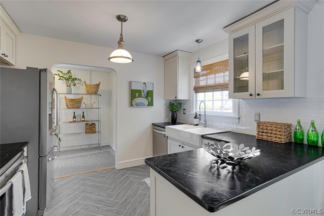 311 Carson St