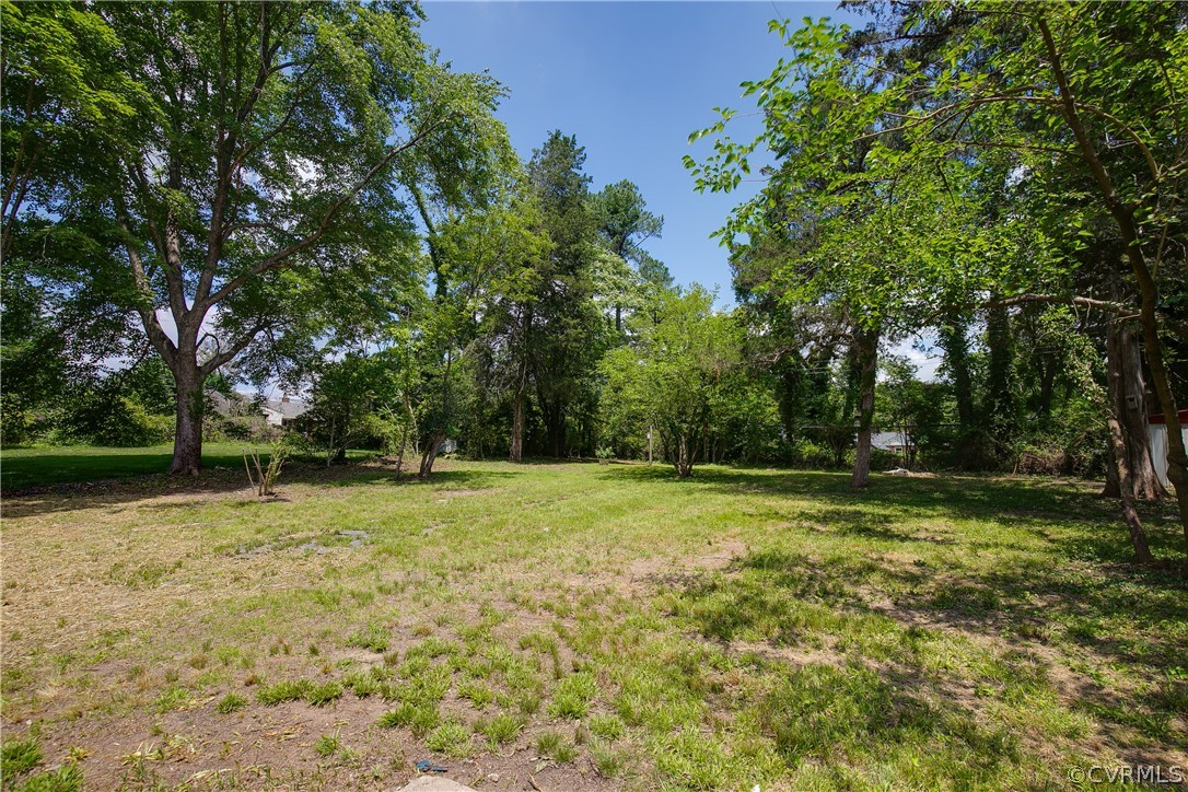 1807 Cedarhurst Dr