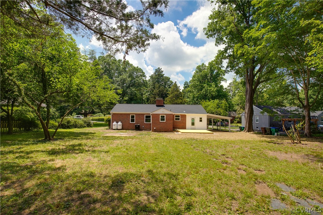 1807 Cedarhurst Dr