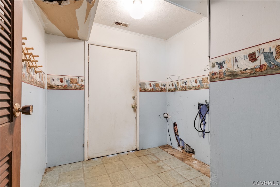 6160 Cedar Springs Rd