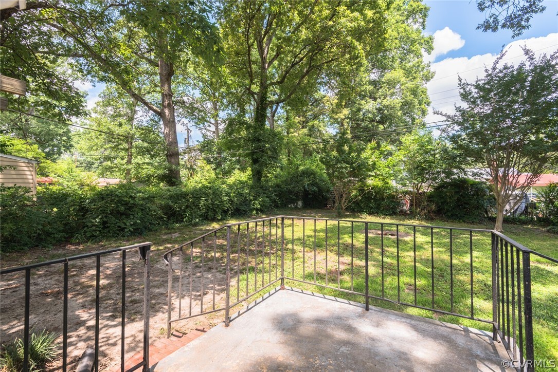 2902 Maplewood Rd