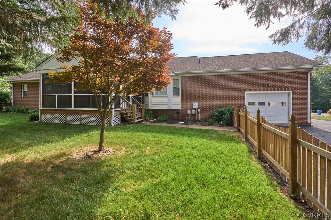 4300 Dianawood Dr