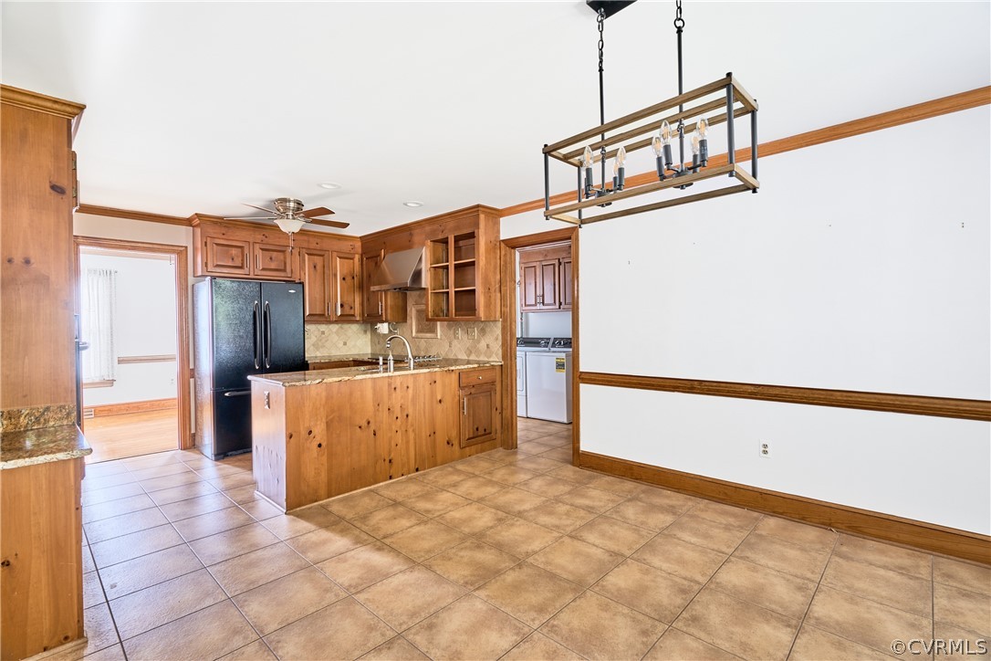 4300 Dianawood Dr