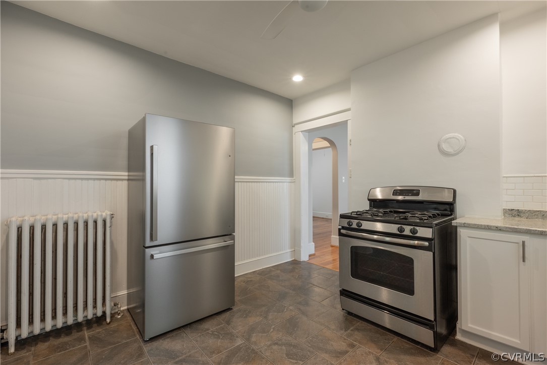 106 W 30th St