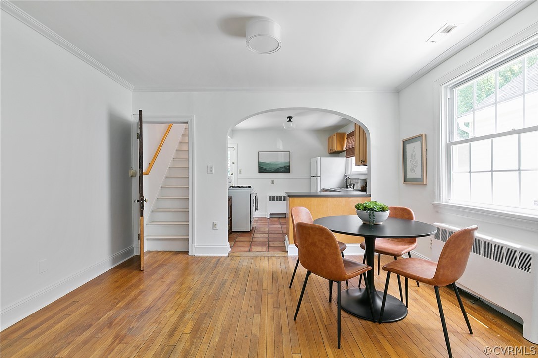 313 W 29th St