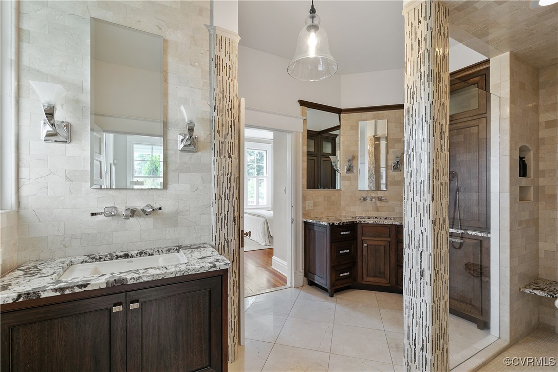 11418 Pinifer Park Ct