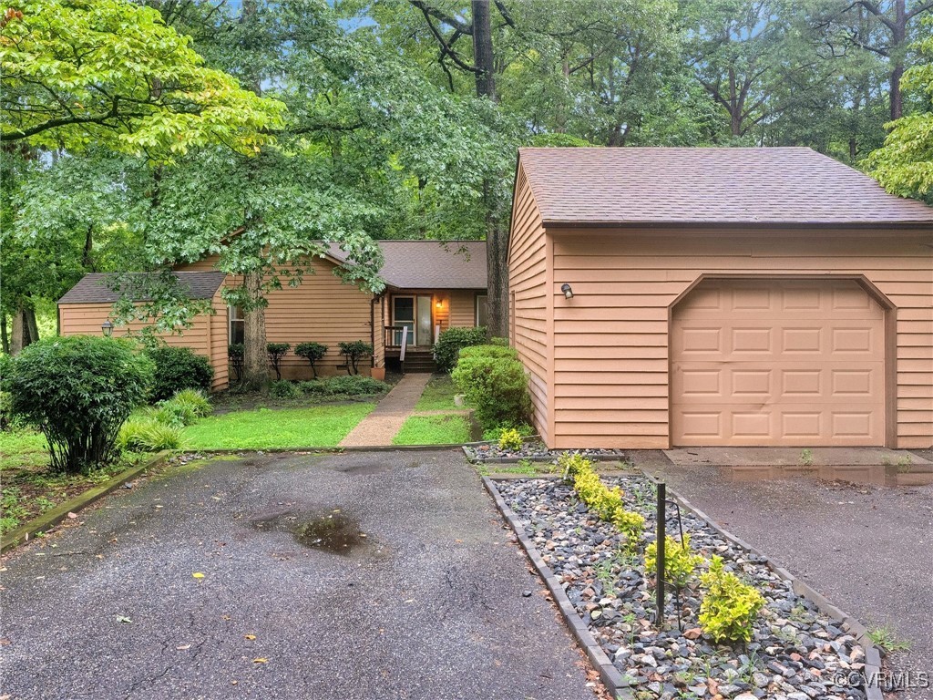 3020 Three Bridges Rd