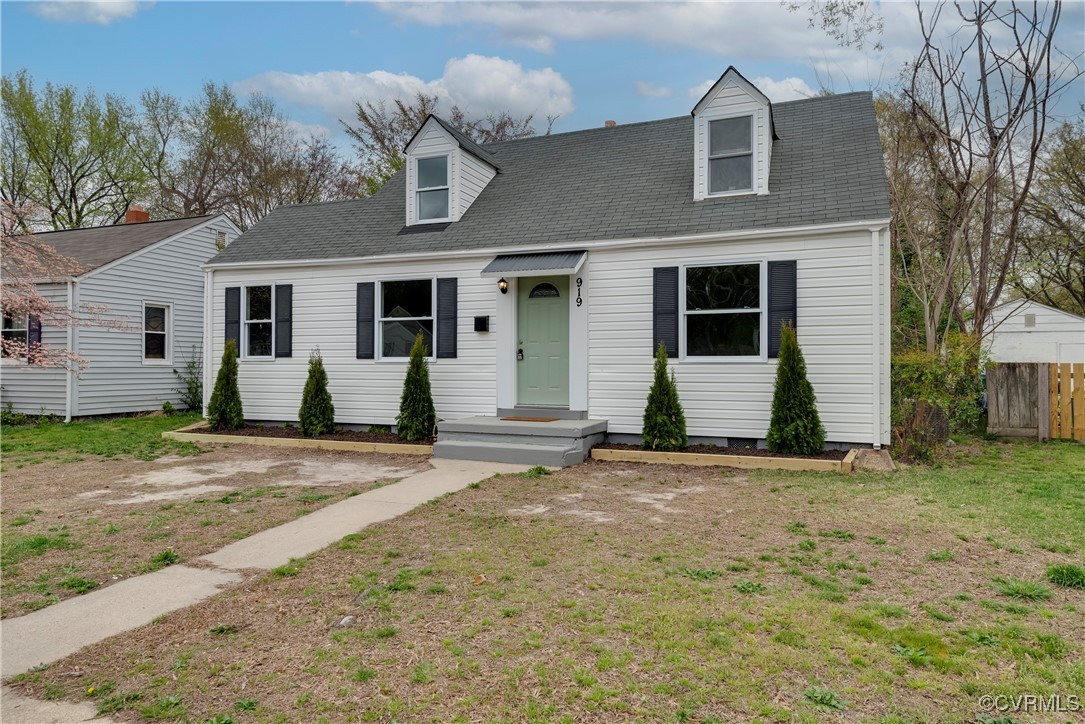 919 Hill Top Dr