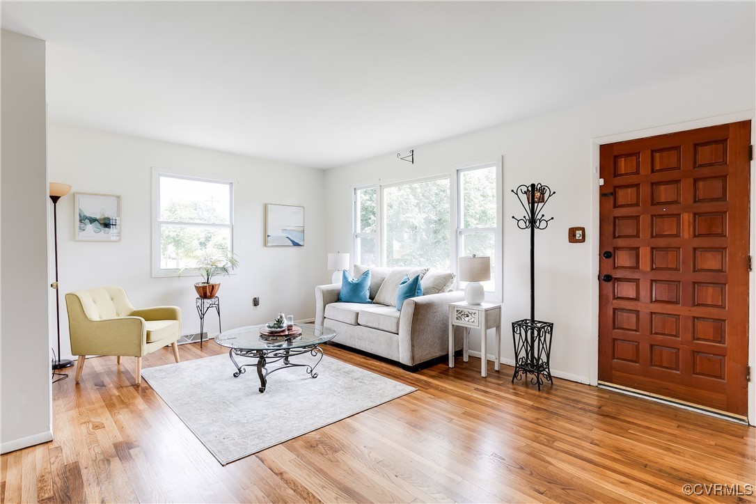 708 Oak Park Ave