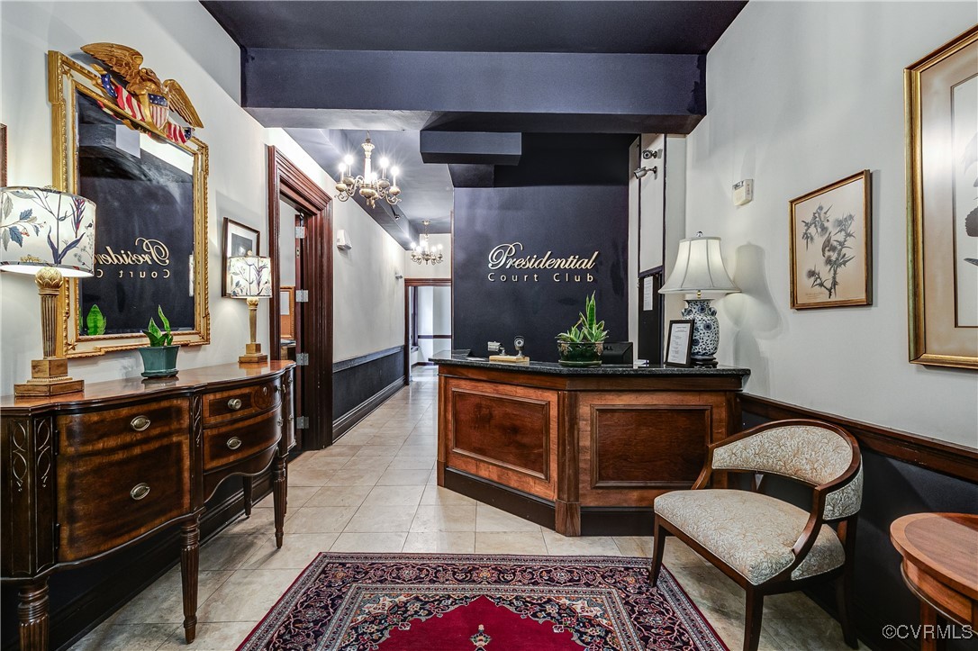 212 W Franklin St Unit#U102