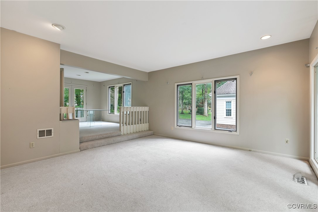 10605 Cloister Dr