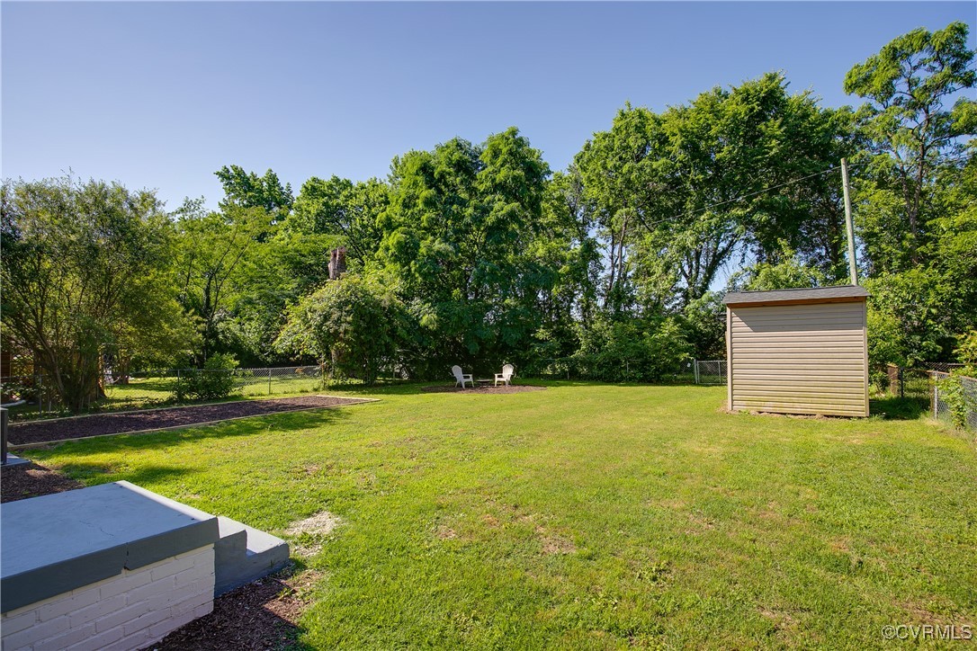 206 Larne Ave