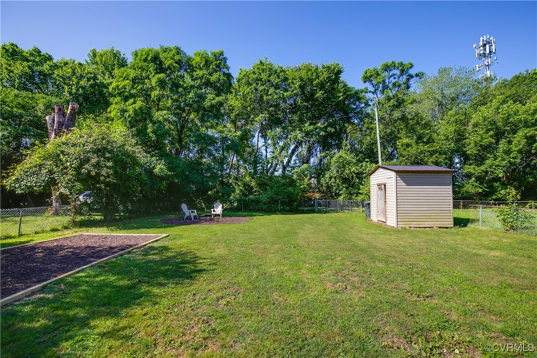 206 Larne Ave
