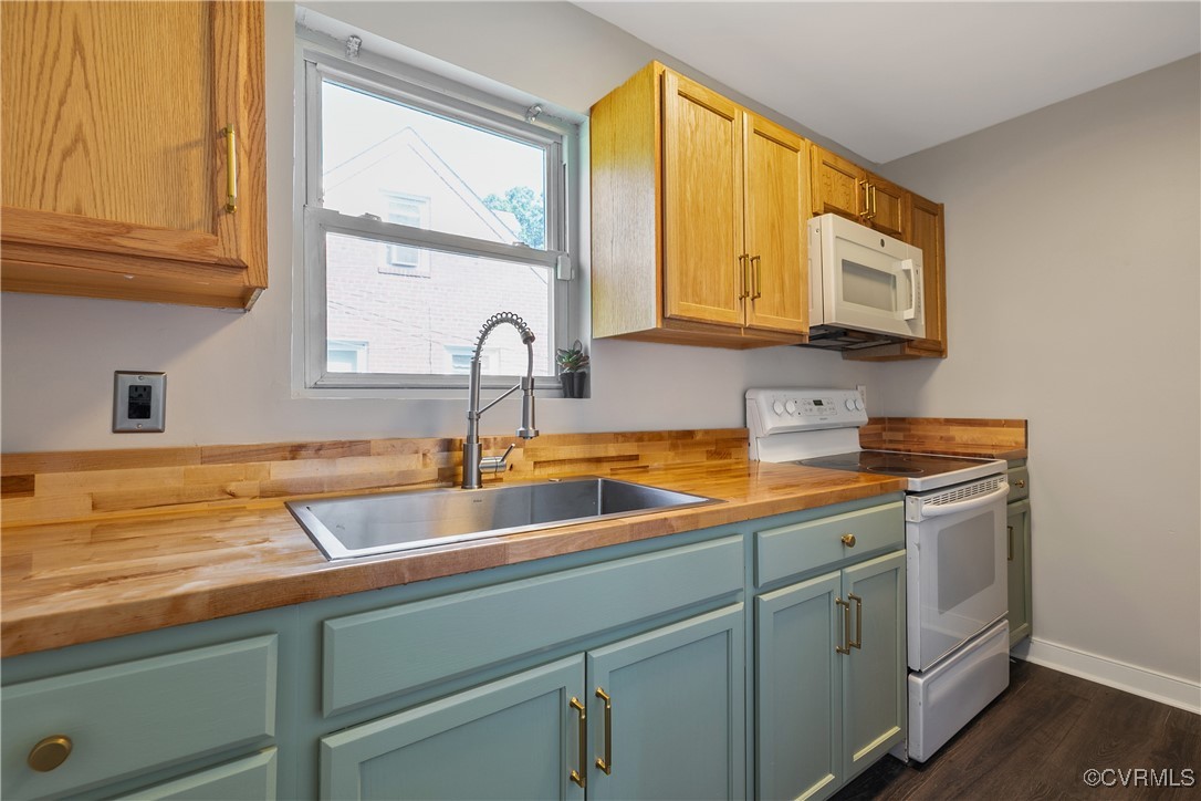 206 Larne Ave