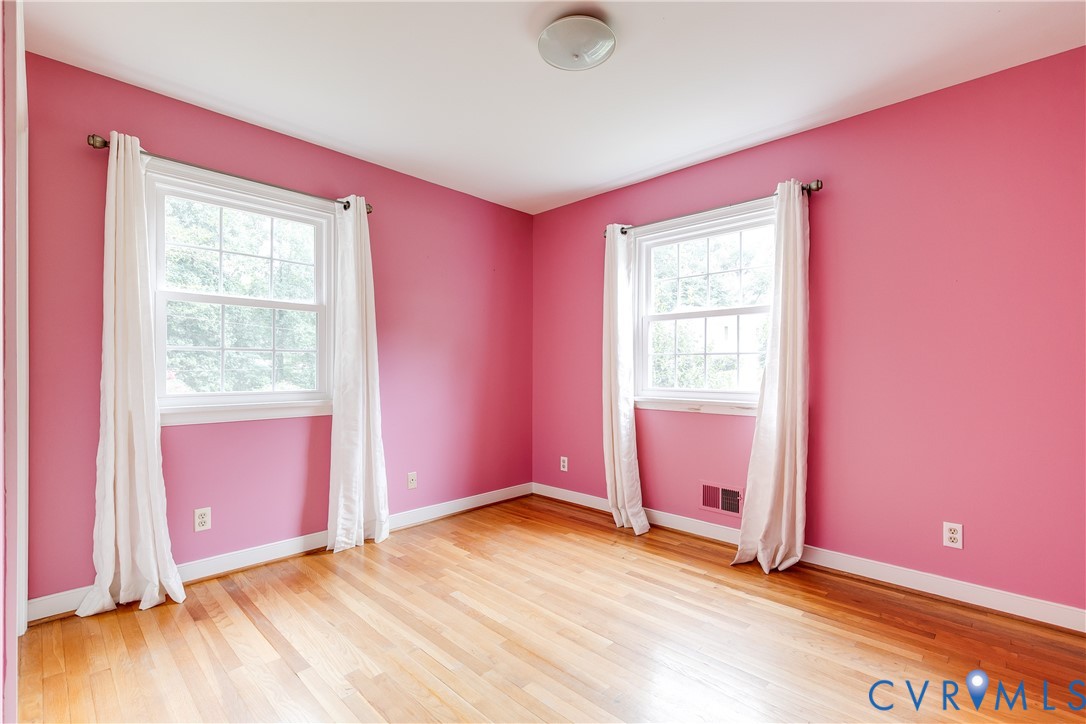 8751 Hartford Ct