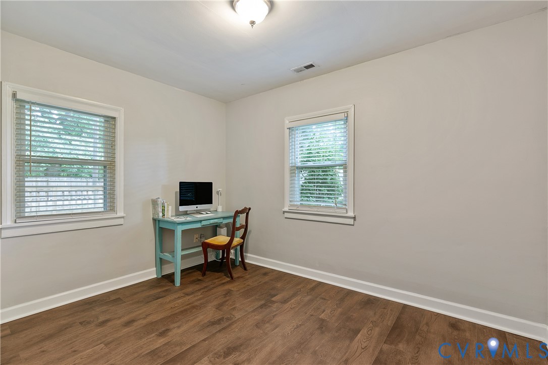 1423 Connecticut Ave