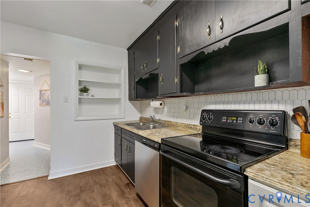 1423 Connecticut Ave