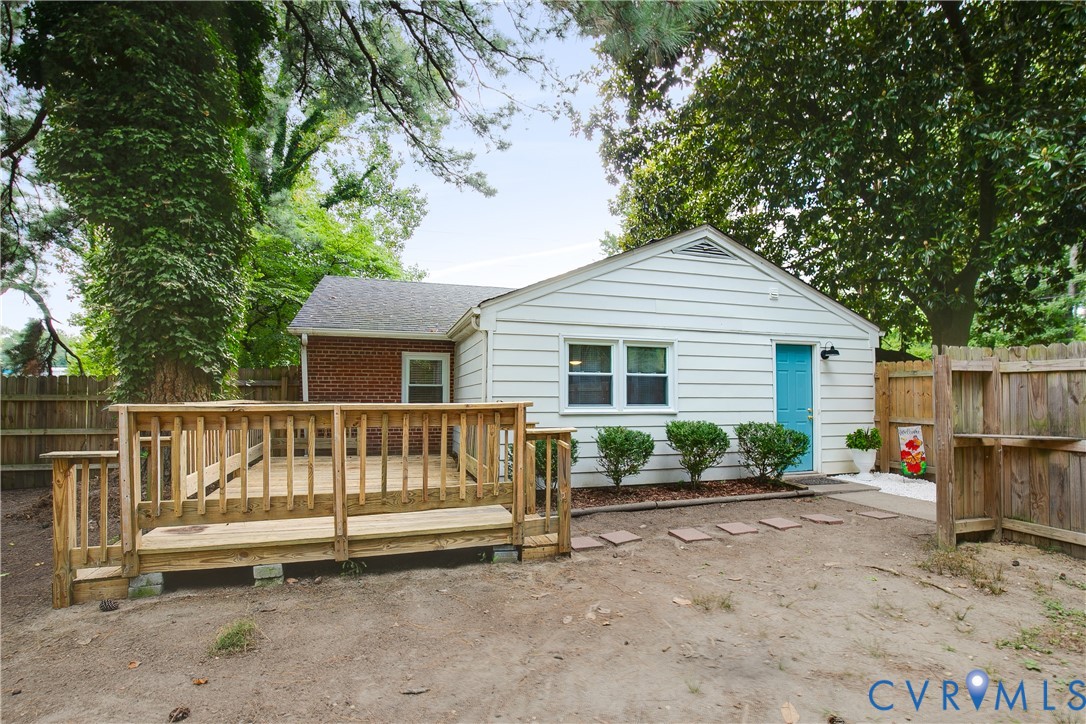 1423 Connecticut Ave