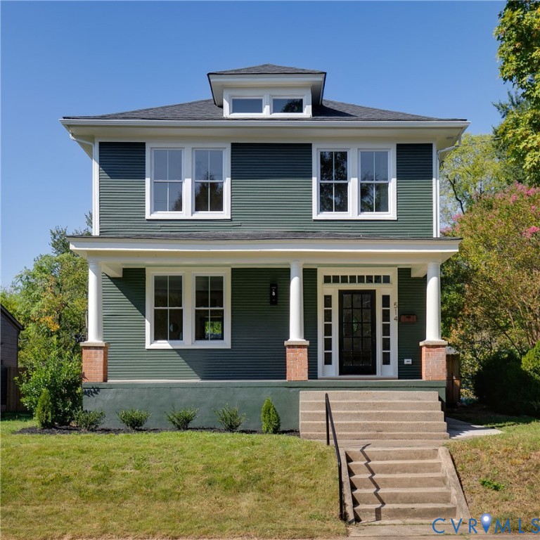 514 W 25th St