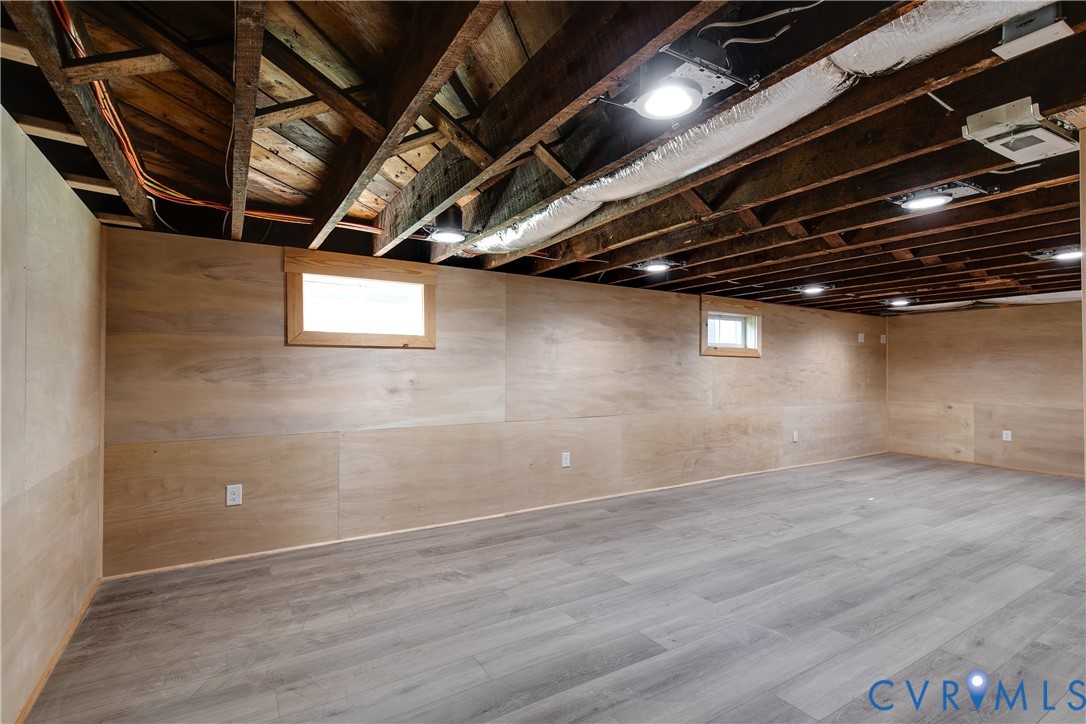514 W 25th St