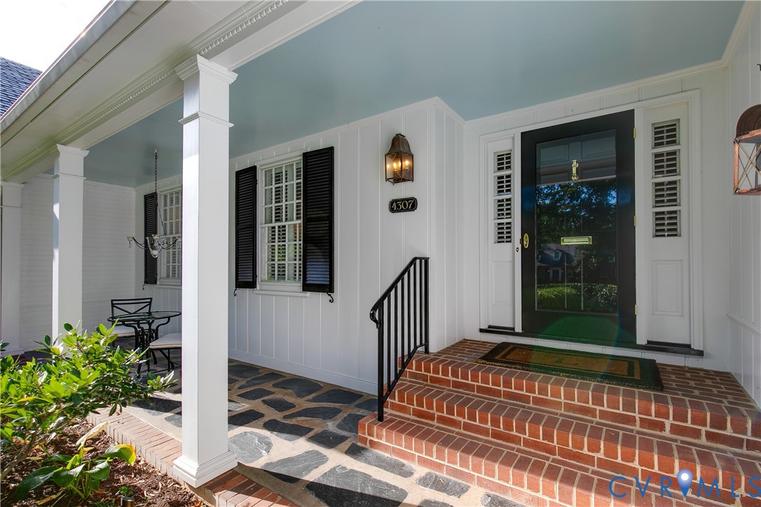 4307 Cary Street Rd