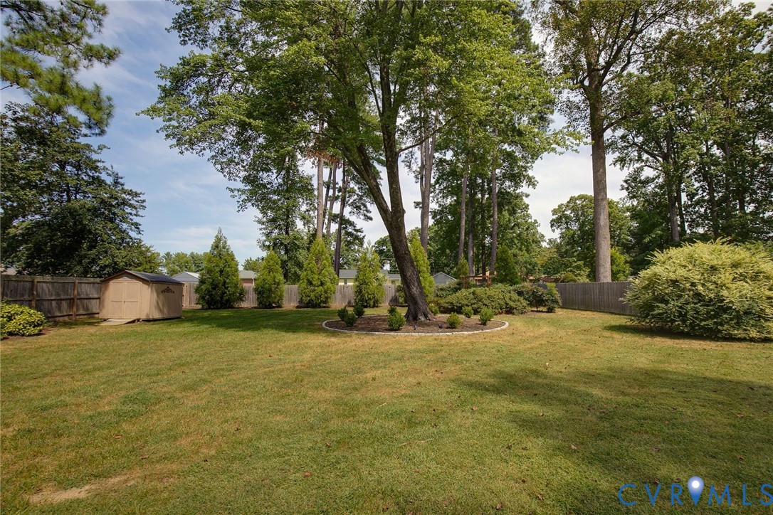 8310 Bronwood Rd