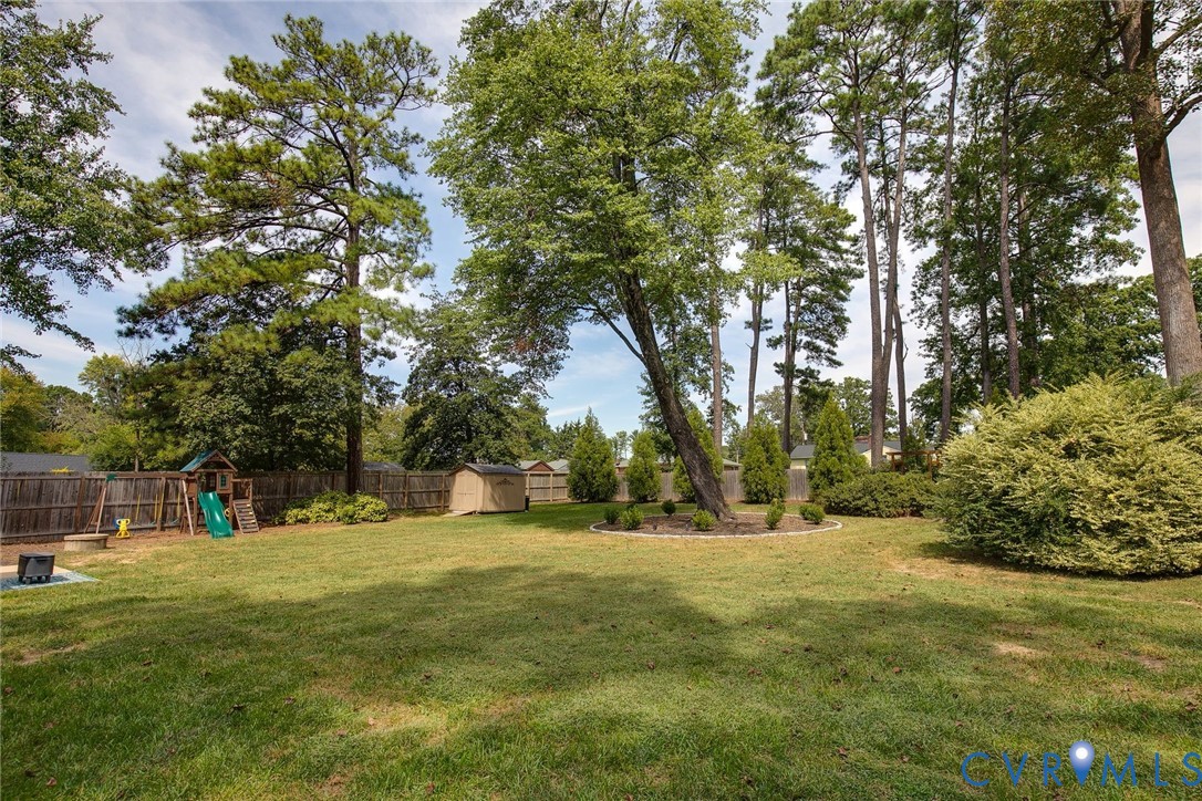 8310 Bronwood Rd