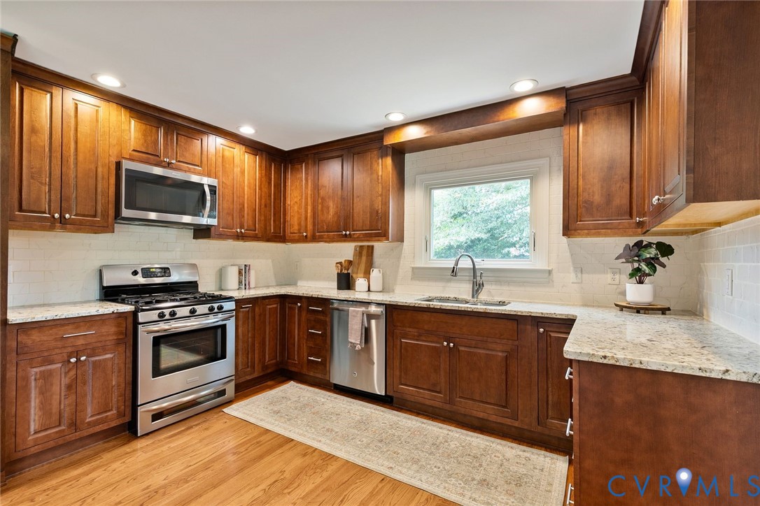 8310 Bronwood Rd